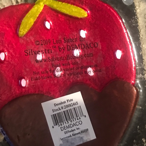 2009 Decadent 11" Glass Plate Chocolate Strawberry - Picture 11 of 16